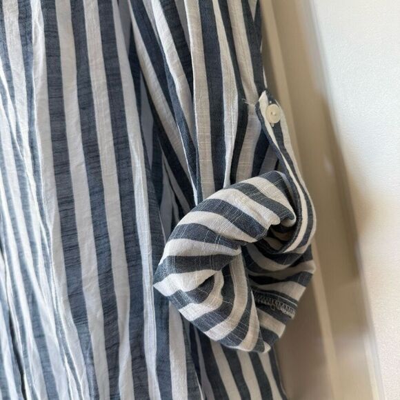 NWOT Zac & Rachel Grey Indigo Striped Button down Shirt - Picture 2 of 11